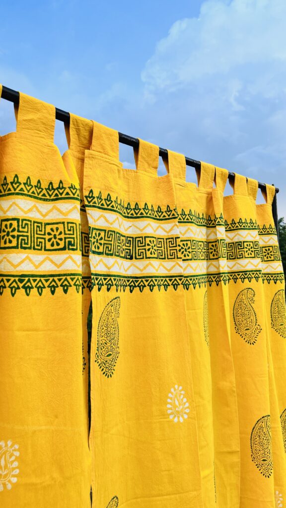 CURTAIN 1