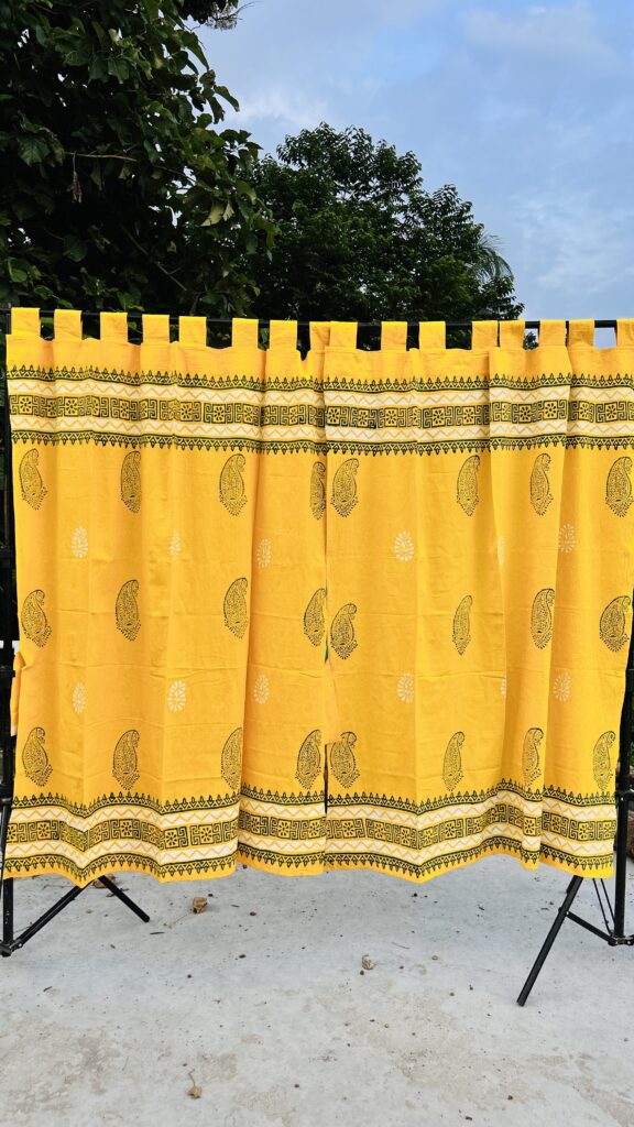CURTAIN 1